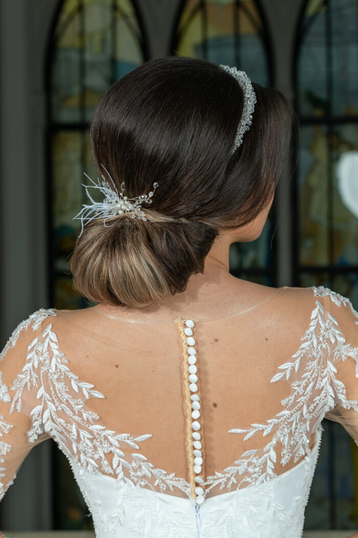 Rochie de mireasă în stil A-line cu mâneci lungi din dantelă, fustă din tulle cu sclipici